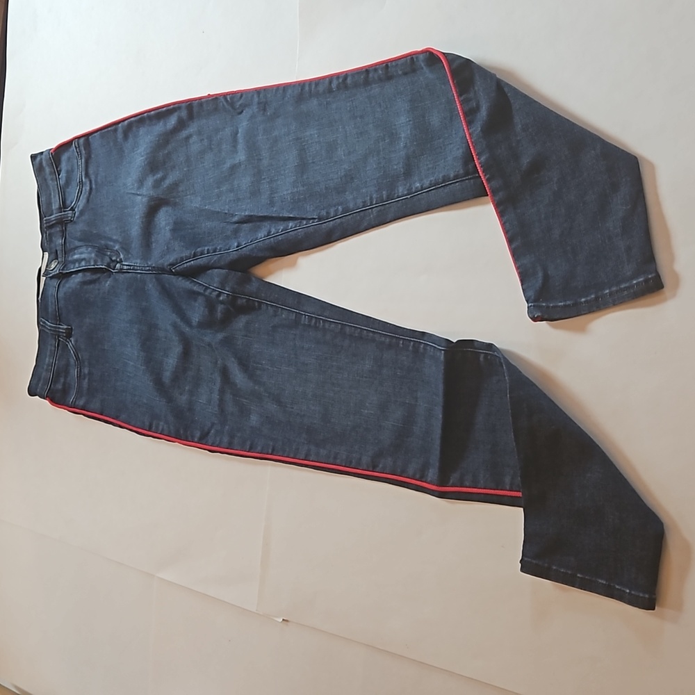 PacSun, High-rise Ankle Jeggings. Dark wash with red stripes down legs. Size 25.